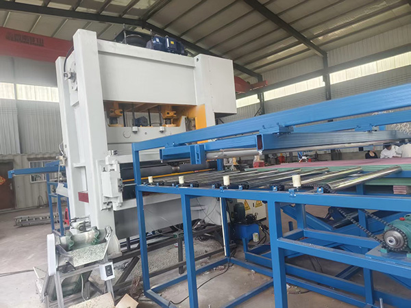 Gypsum Board Perforating Machine